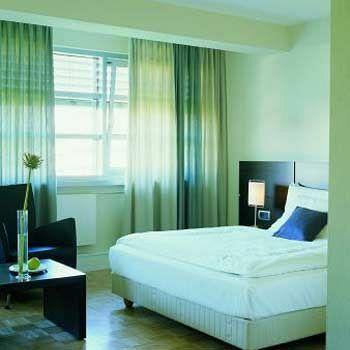 Altera Hotel 4*