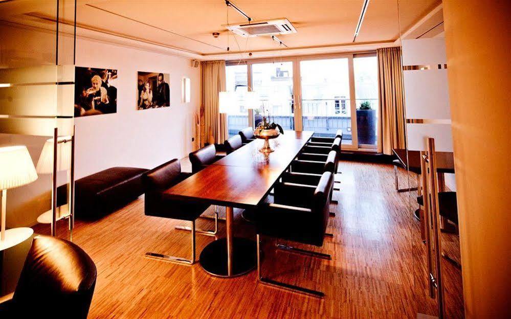 Altera Hotel 4*